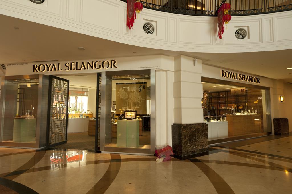 Profolio @ Straits Quay Aparthotel Tanjung Tokong Bagian luar foto