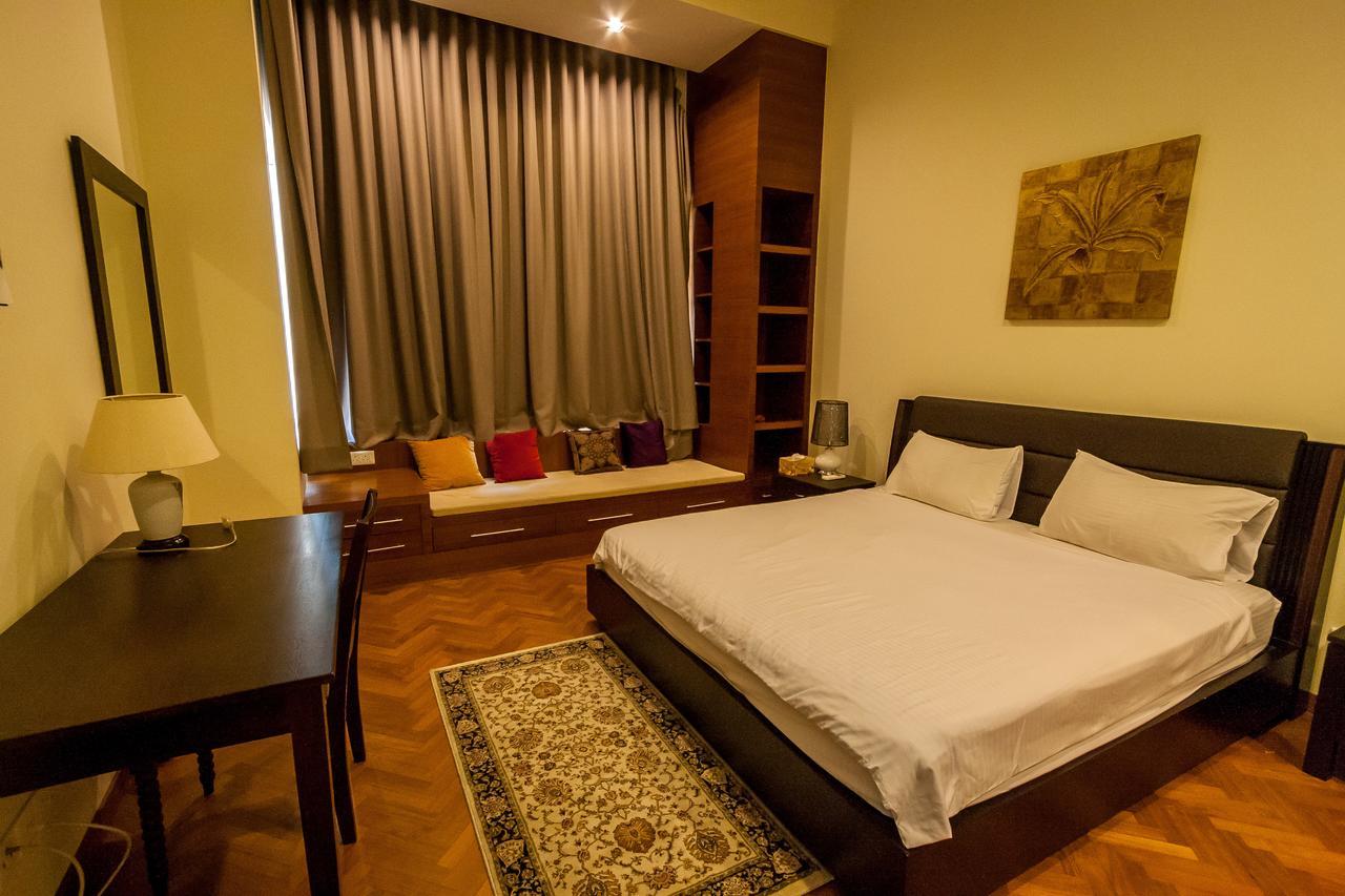 Profolio @ Straits Quay Aparthotel Tanjung Tokong Bagian luar foto