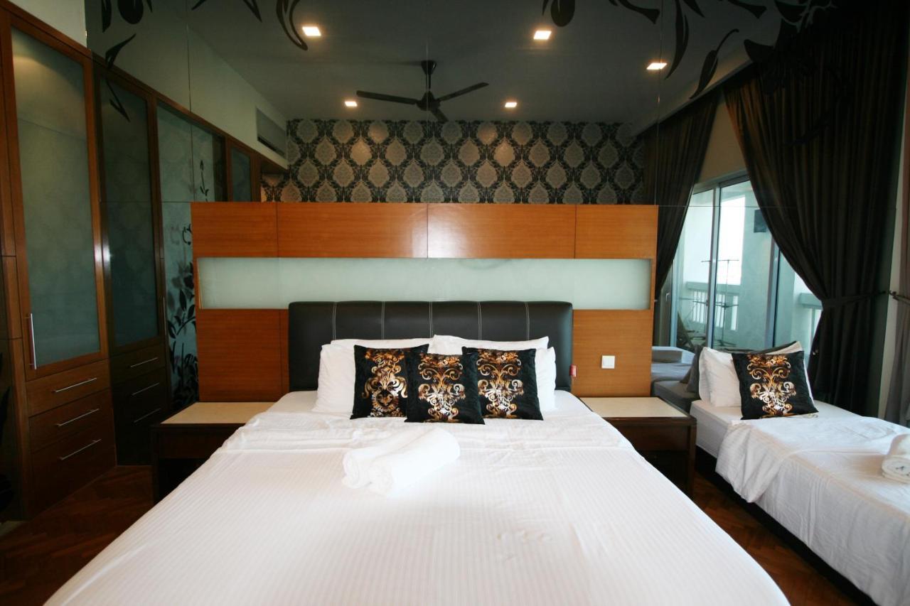 Profolio @ Straits Quay Aparthotel Tanjung Tokong Bagian luar foto