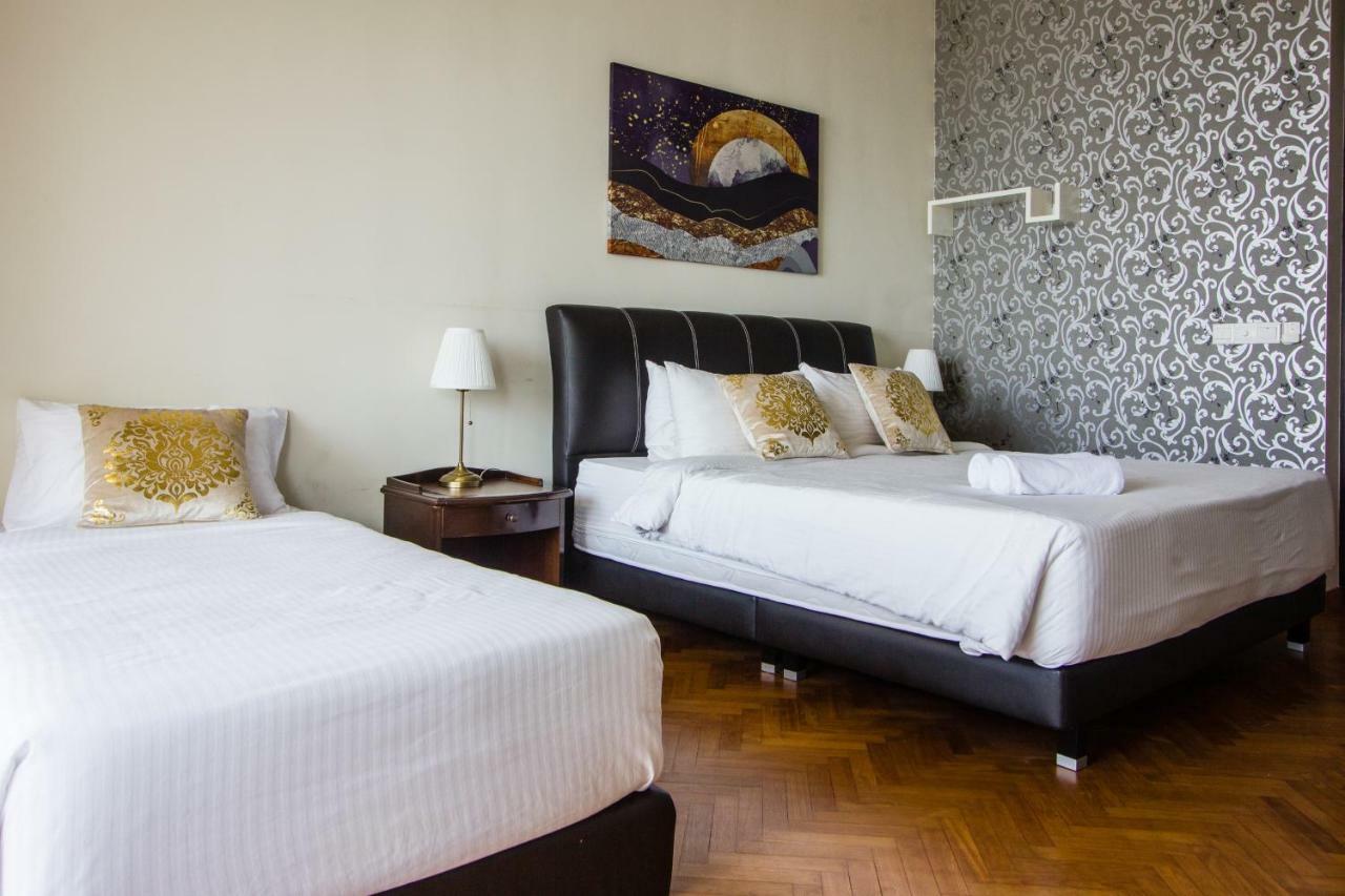 Profolio @ Straits Quay Aparthotel Tanjung Tokong Bagian luar foto