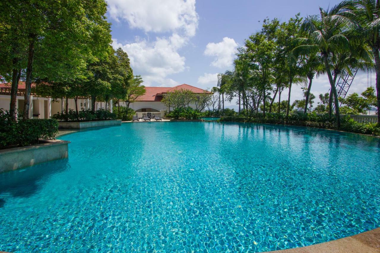 Profolio @ Straits Quay Aparthotel Tanjung Tokong Bagian luar foto